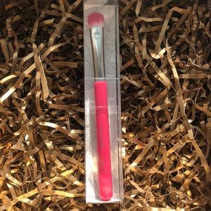 Elizabeth Mott All Over Shadow Eye Shadow Brush